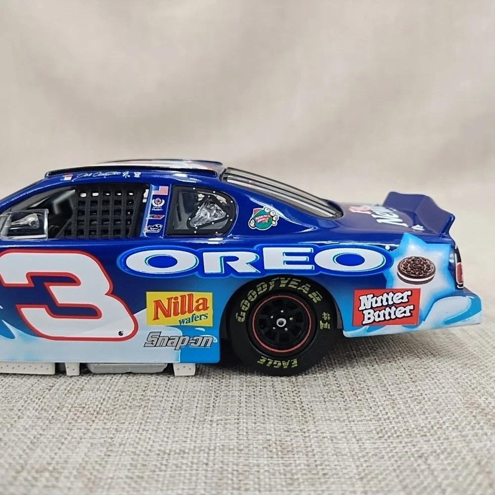 1:24 Diecast Revell Select Dale Earnhardt Jr #3 2002 Oreo Ritz Chevy Monte Carlo